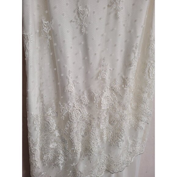 Delicates Womens Pale Ivory Satin & Embroidered Night Gown Medium New With Tags - Picture 3 of 5